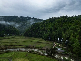 云躲躲&middot;煙花小屋 &middot; 湖南 |  EERI 建筑設(shè)計(jì)工作室